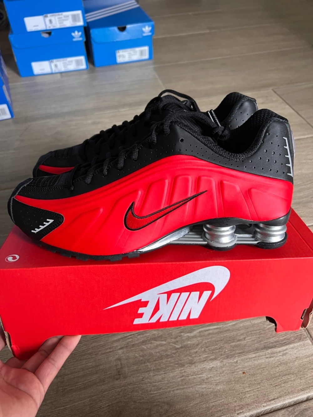 Nike Shox R4( box without lid ) - Picture 2 of 7